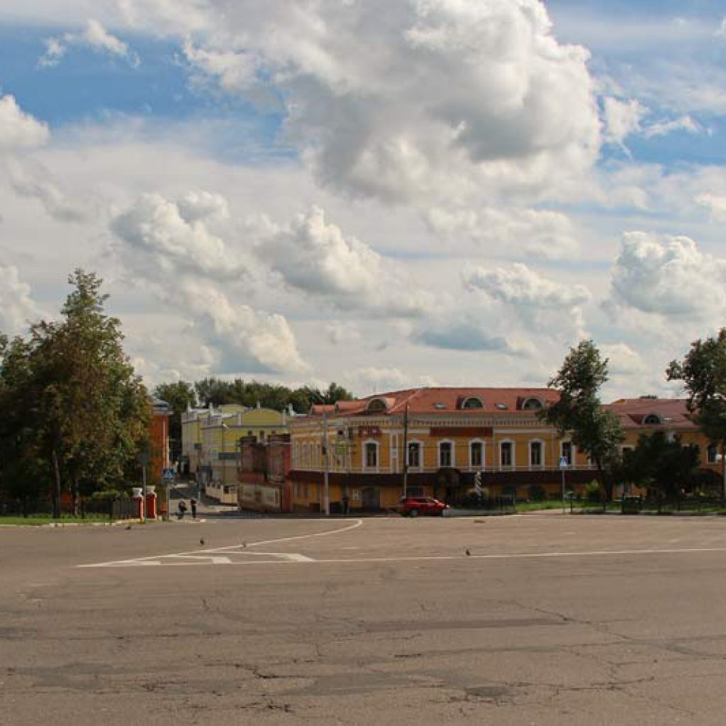 Что посмотреть в Серпухове - Гостиница и ресторан "Русь"