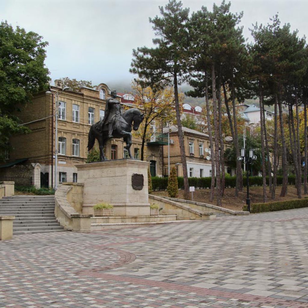 Памятник генералу Ермолову в Пятигорске